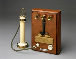 Téléphone Bell utilisé par la reine Victoria à Osborne House, île de Wight, 1877-78